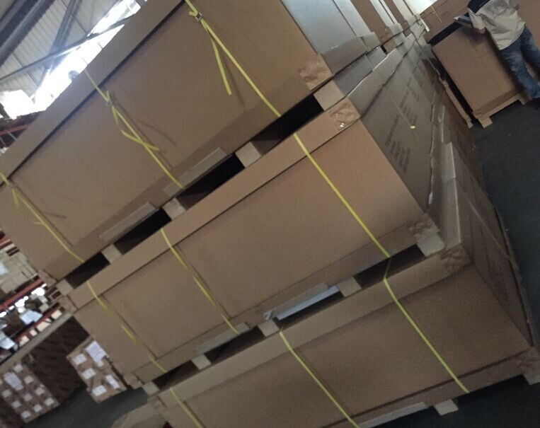重型紙箱廠家定做買一套重型紙箱的價格是多少錢？